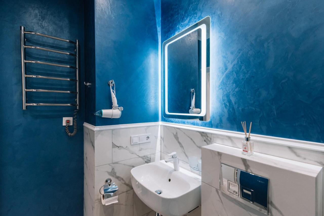 Royal Tower Vip Smart Apartments 3 Киев Экстерьер фото