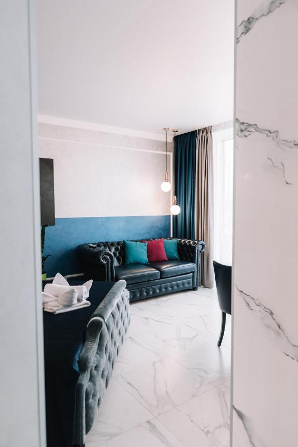 Royal Tower Vip Smart Apartments 3 Киев Экстерьер фото