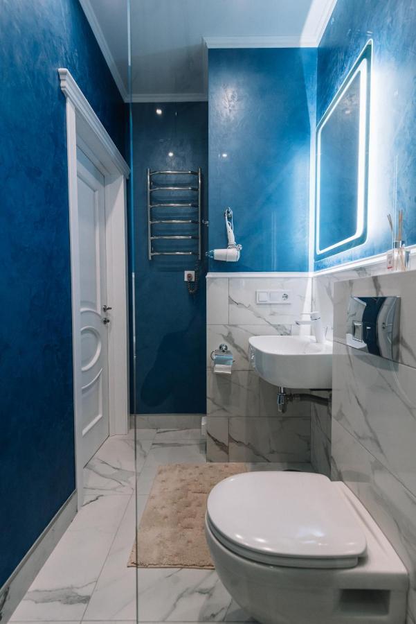 Royal Tower Vip Smart Apartments 3 Киев Экстерьер фото
