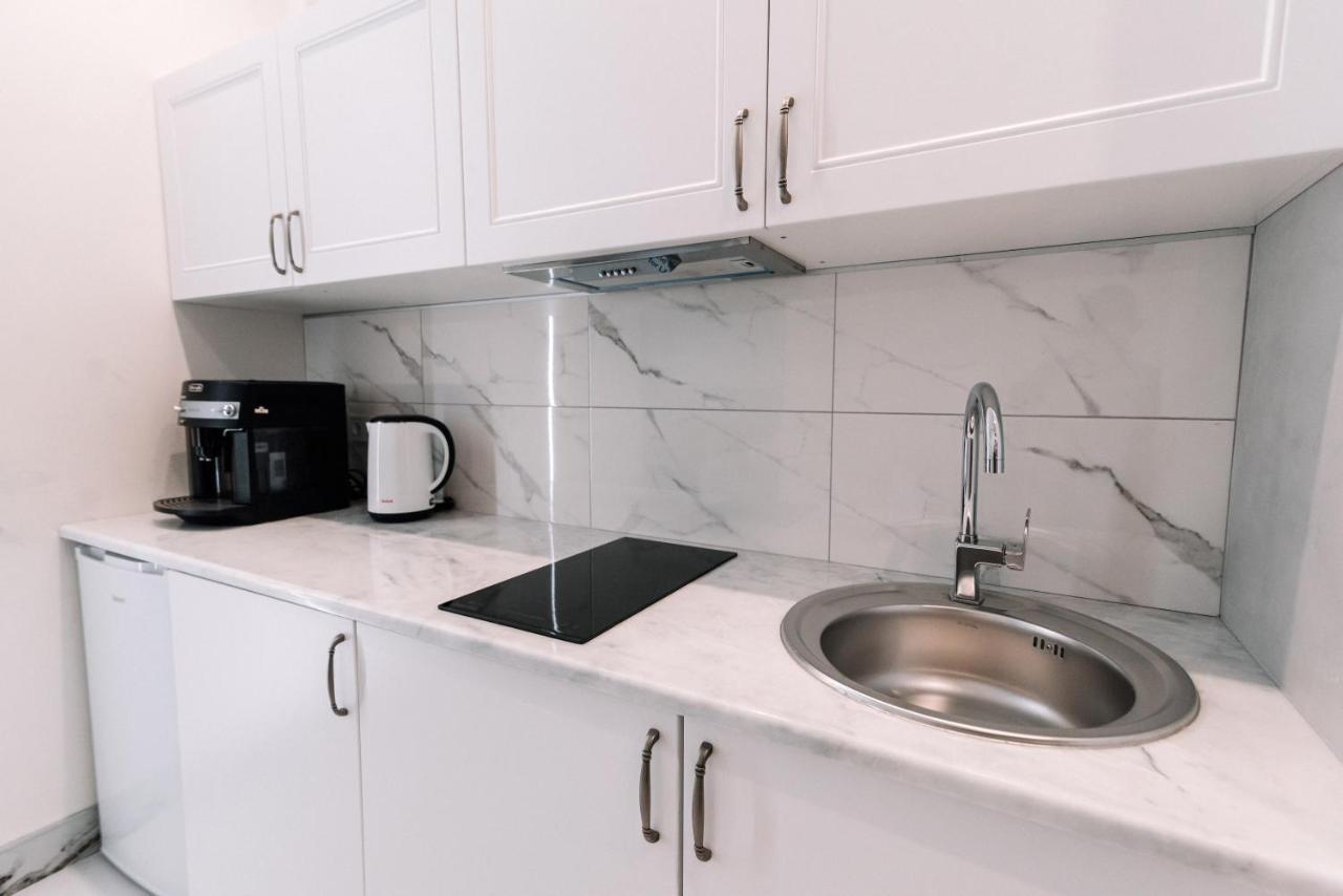 Royal Tower Vip Smart Apartments 3 Киев Экстерьер фото